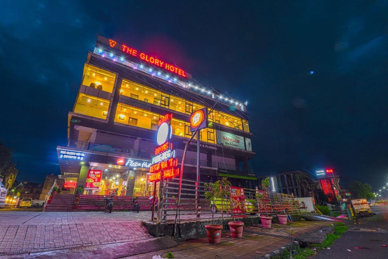 The Glory Hotel Dehradun Buitenkant foto